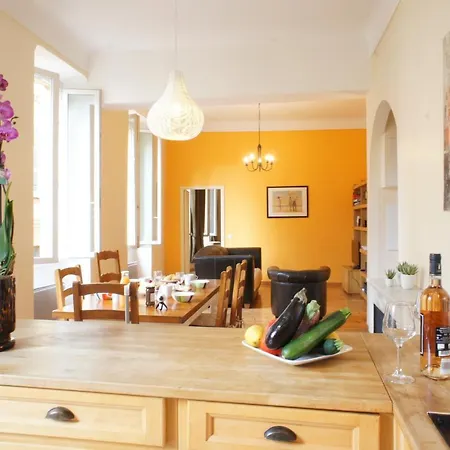 Apartment Ze Perfect Place - Spacieux - Cours Saleya - 2 Chb - 2 Sdb - Ac
